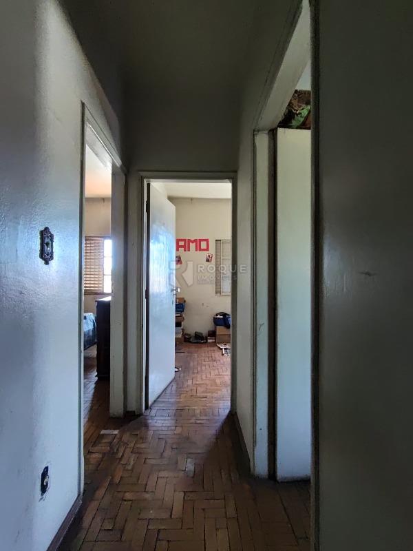 Casa Residencial à venda no bairro Vila Santa Rosália: 