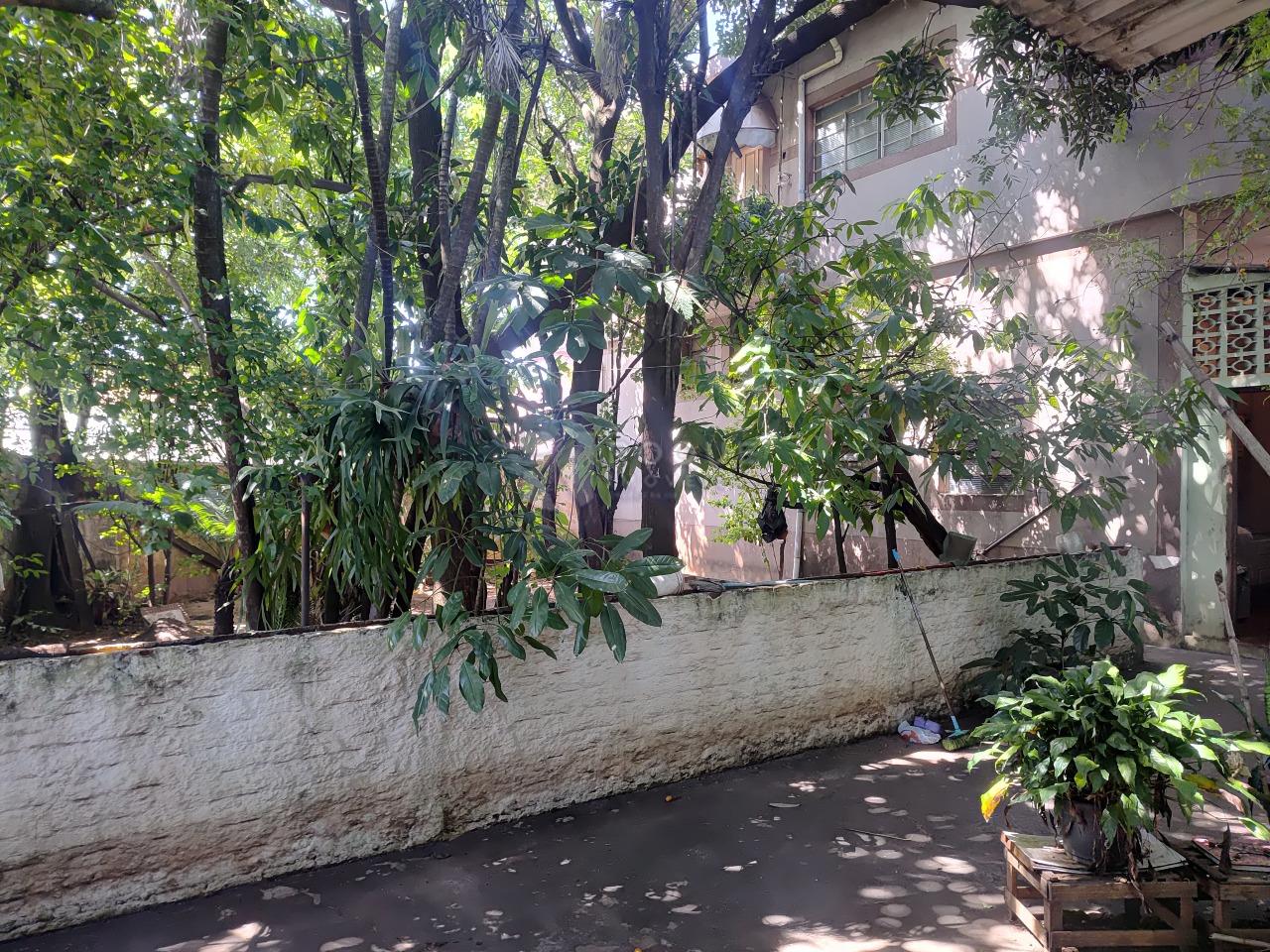 Casa Residencial à venda no bairro Vila Santa Rosália: 