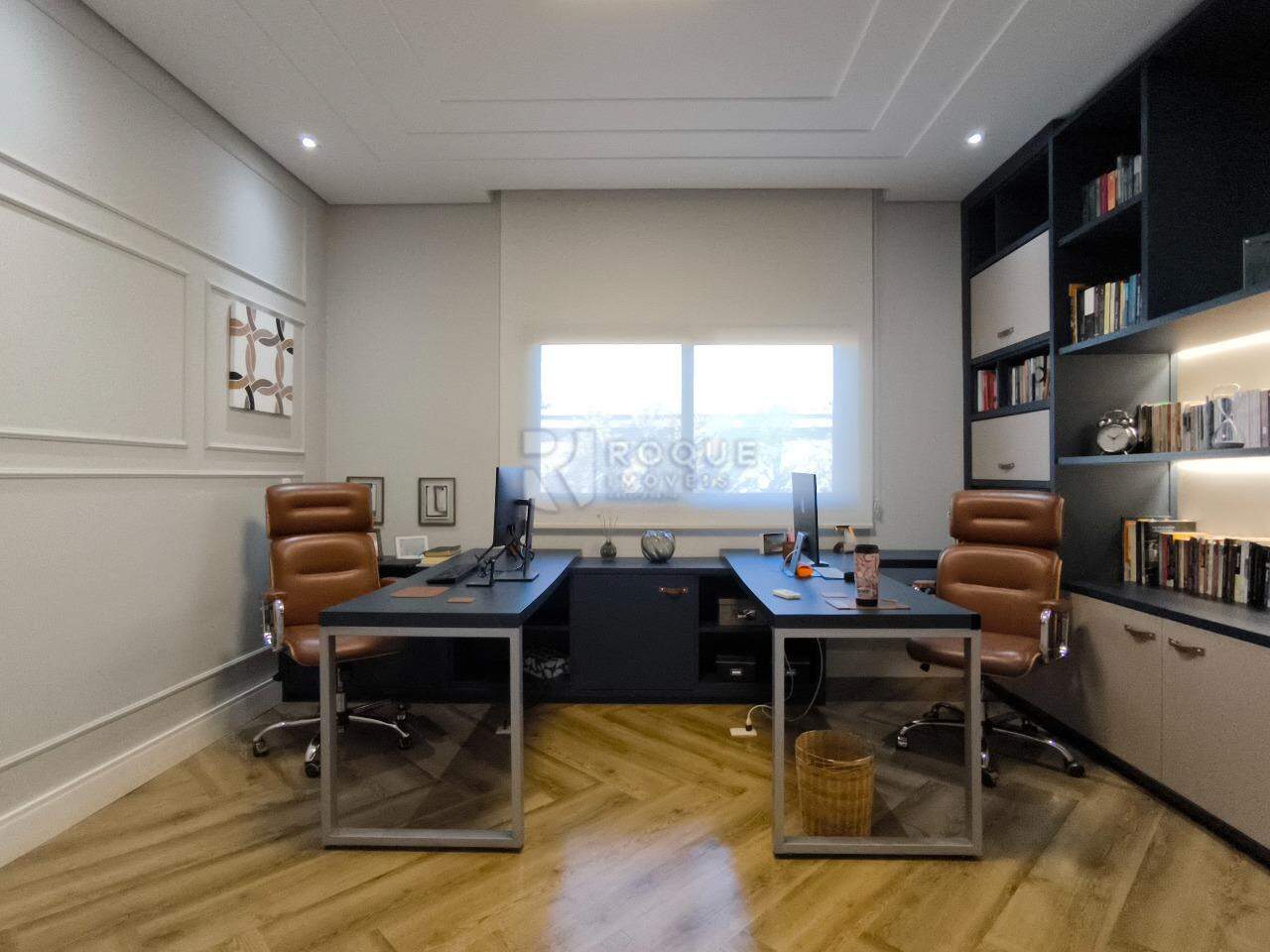 Casa em condomínio à venda no bairro Residencial Lago Azul: ESCRITÓRIO