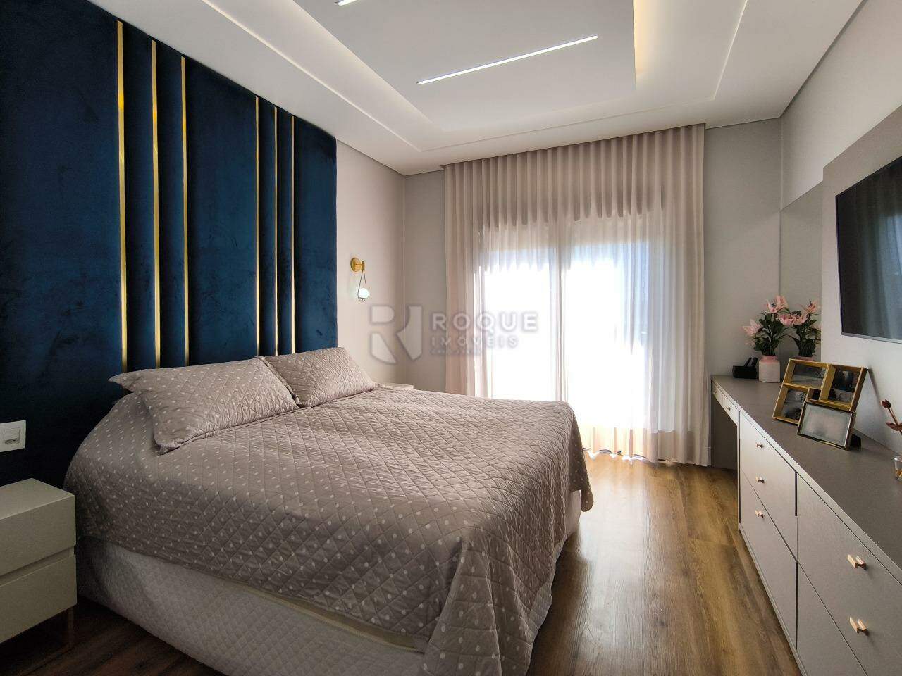 Casa em condomínio à venda no bairro Residencial Lago Azul: SUÍTE 1