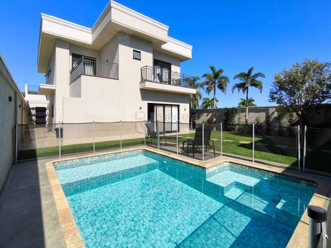 Casa em condomínio à venda no bairro Residencial Lago Azul: PISCINA