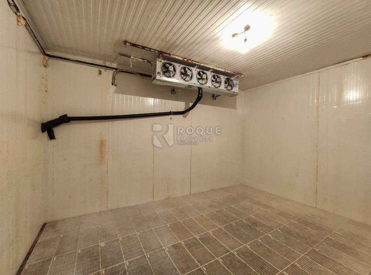 Barracão/Galpão para aluguel no bairro Jardim Residencial Village: Câmara fria 1