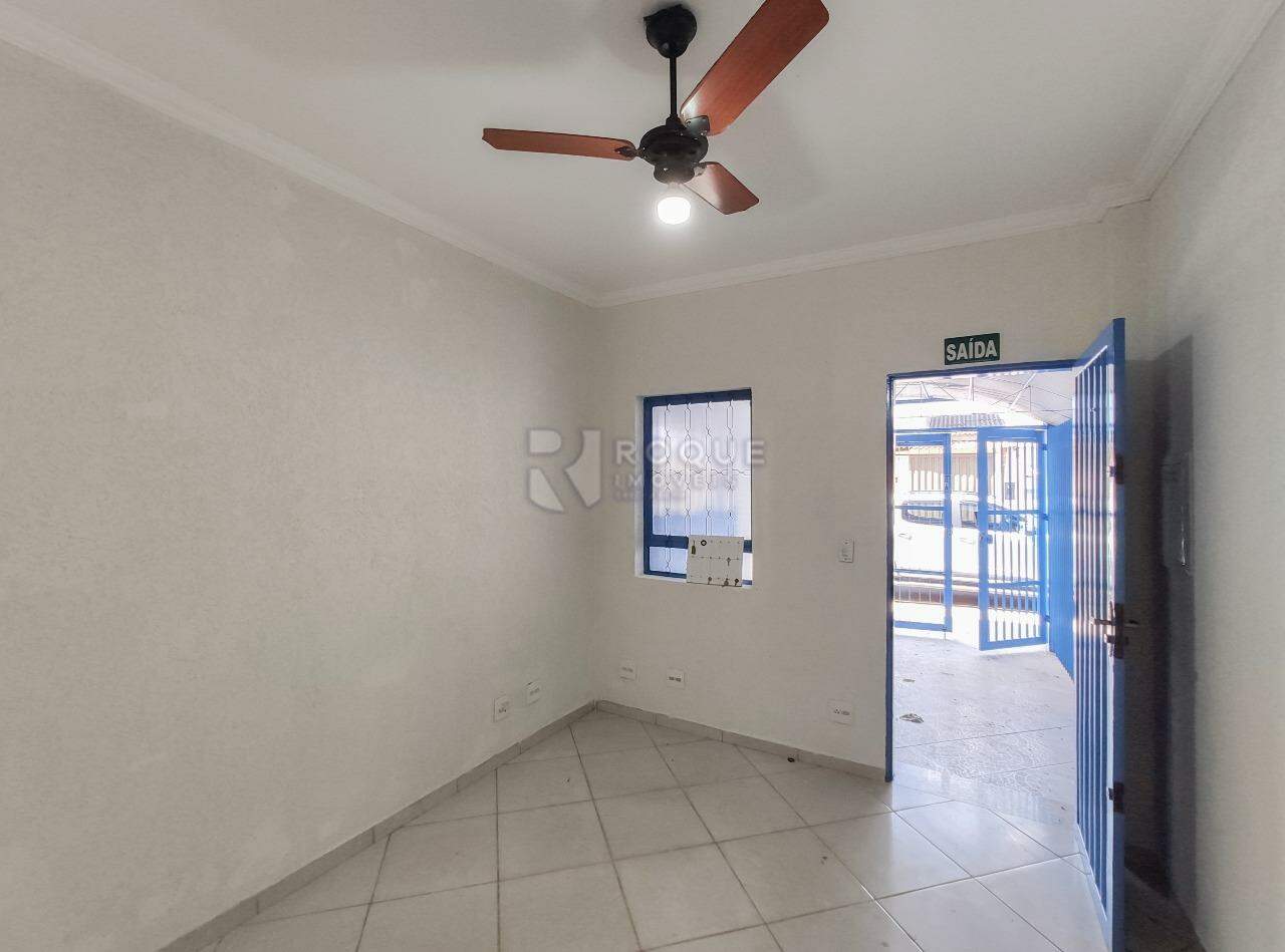 Barracão/Galpão para aluguel no bairro Jardim Residencial Village: Sala 4