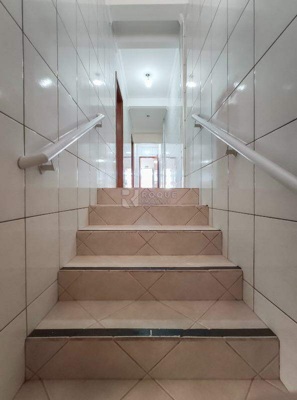 Barracão/Galpão para aluguel no bairro Jardim Residencial Village: Acesso hall 