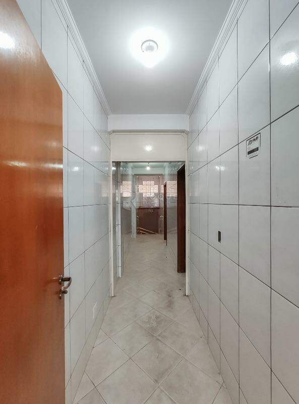 Barracão/Galpão para aluguel no bairro Jardim Residencial Village: Hall 