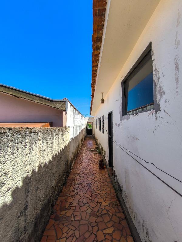 Casa Residencial à venda no bairro Vila Piza: LATERAL EXTERNA