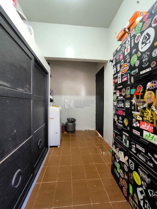 Casa Residencial à venda no bairro Vila Piza: ÁREA DE SERVIÇO