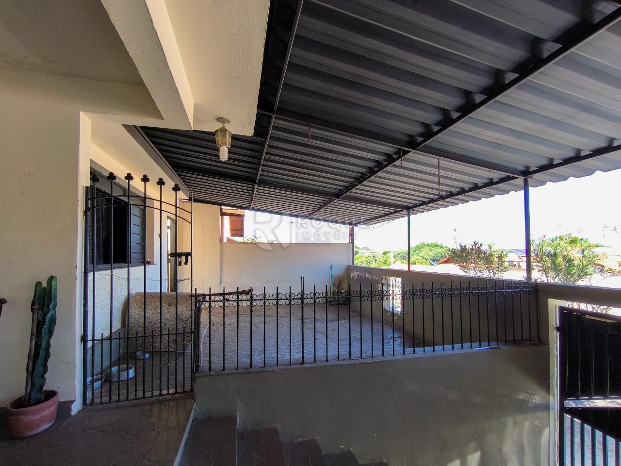 Casa Residencial à venda no bairro Vila Piza: VARANDA
