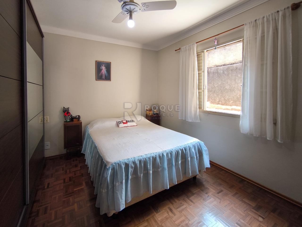 Casa Residencial à venda no bairro Vila Piza: SUÍTE