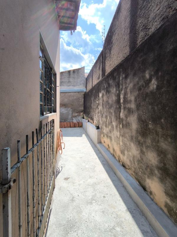 Casa Residencial à venda no bairro Vila Piza: LATERAL EXTERNA