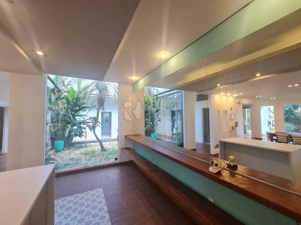 Chácara à venda no bairro Residencial Interlagos: sala de jantar