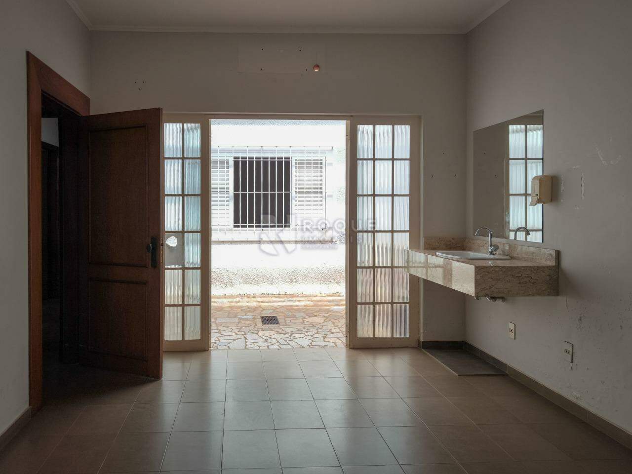 Casa Residencial à venda no bairro Vila Castelar: DORMITÓRIO 1