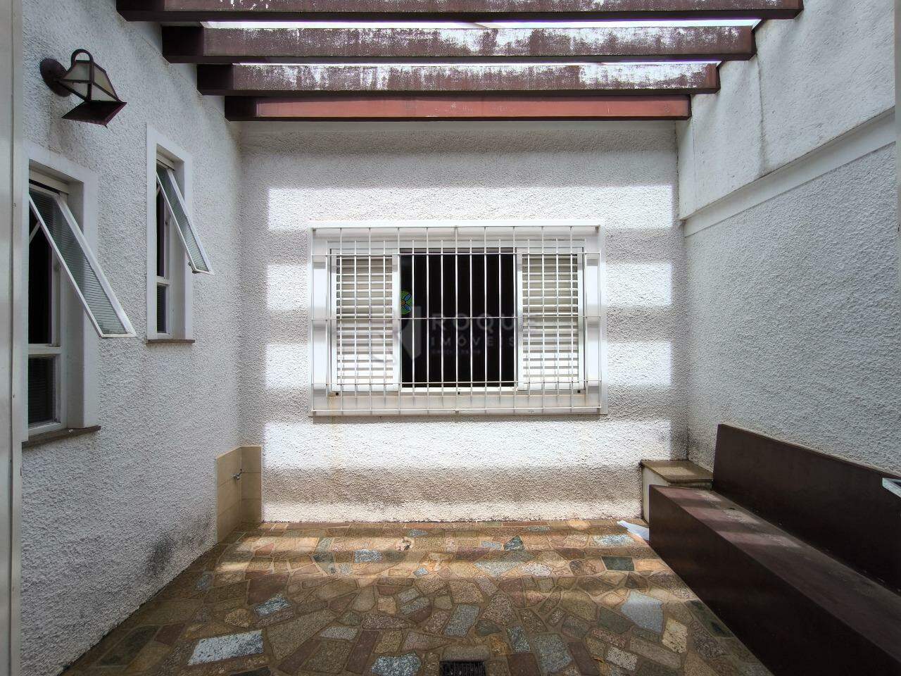Casa Residencial à venda no bairro Vila Castelar: JARDIM DE INVERNO DORMITÓRIO 1