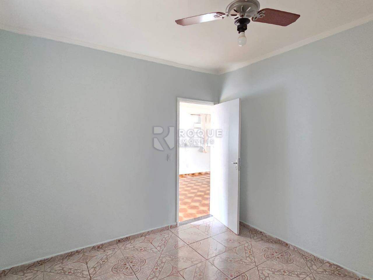 Casa Residencial à venda no bairro Jardim Nova Suiça: Dormitório 1