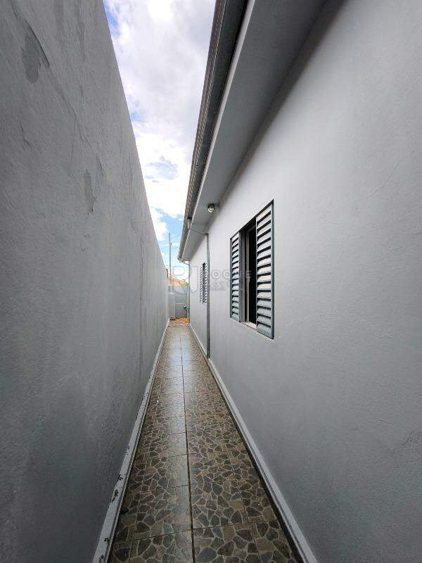 Casa Residencial à venda no bairro Jardim Nova Suiça: LATERAL EXTERNA