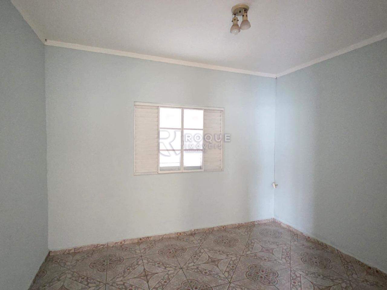 Casa Residencial à venda no bairro Jardim Nova Suiça: Dormitório 2