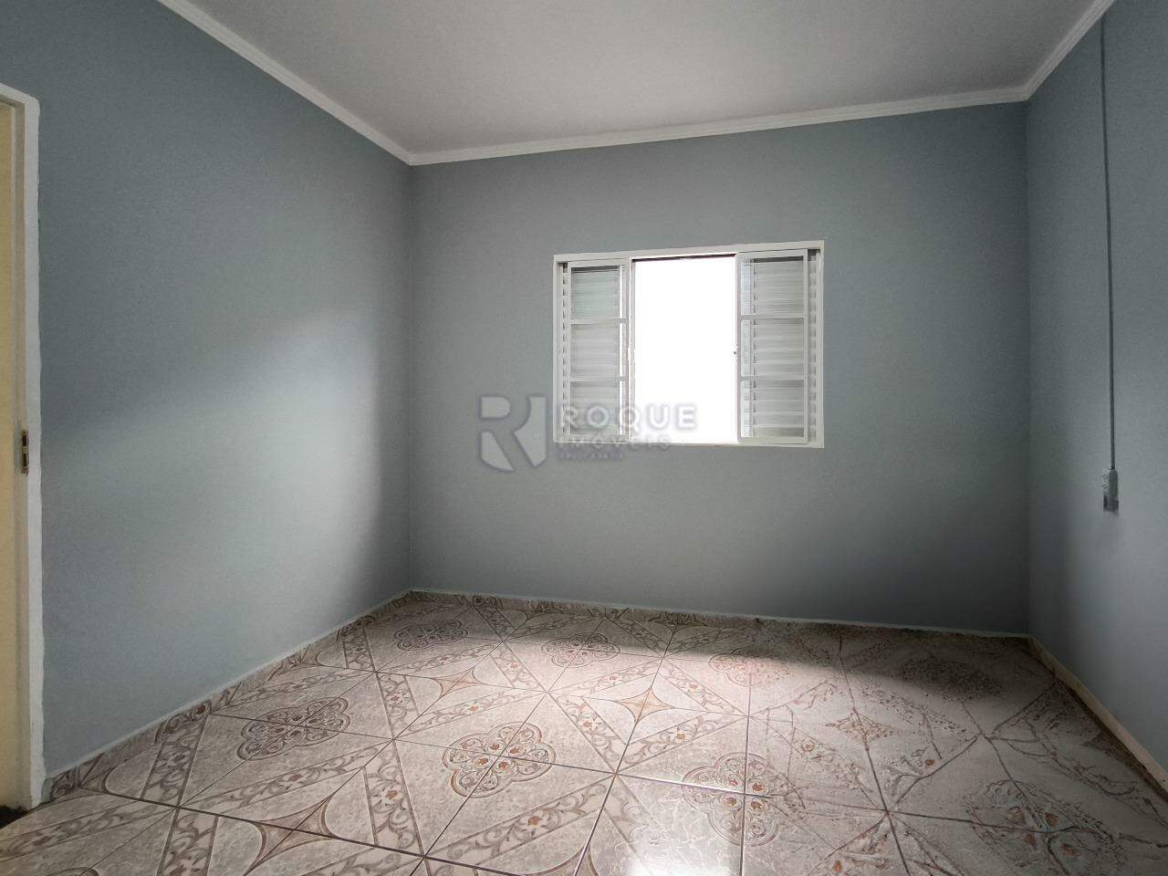 Casa Residencial à venda no bairro Jardim Nova Suiça: SUÍTE