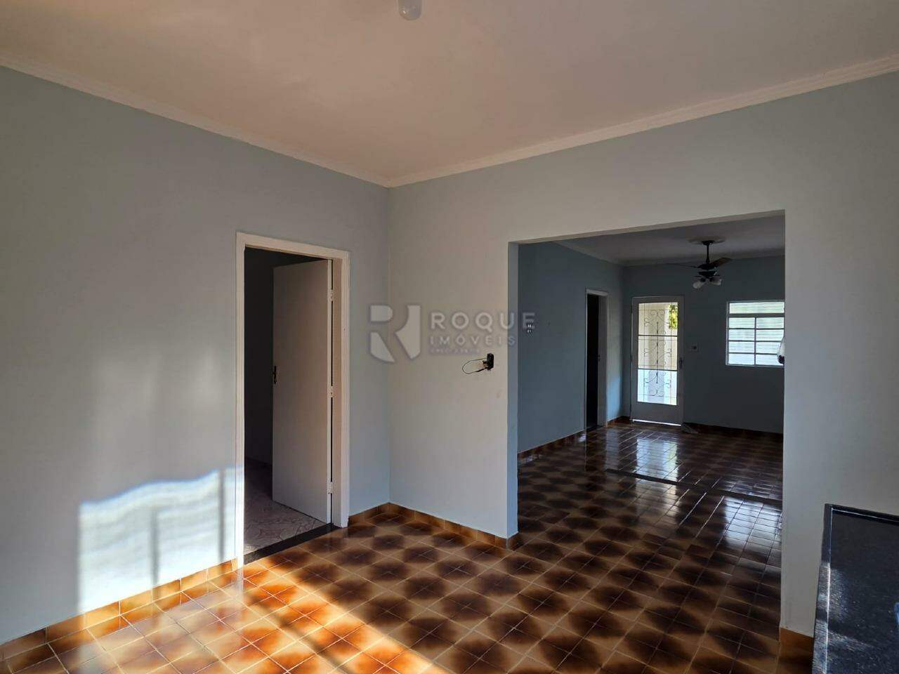 Casa Residencial à venda no bairro Jardim Nova Suiça: Cozinha