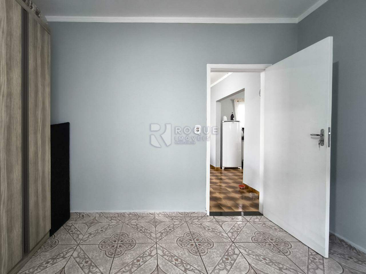 Casa Residencial à venda no bairro Jardim Nova Suiça: DORMITÓRIO 1
