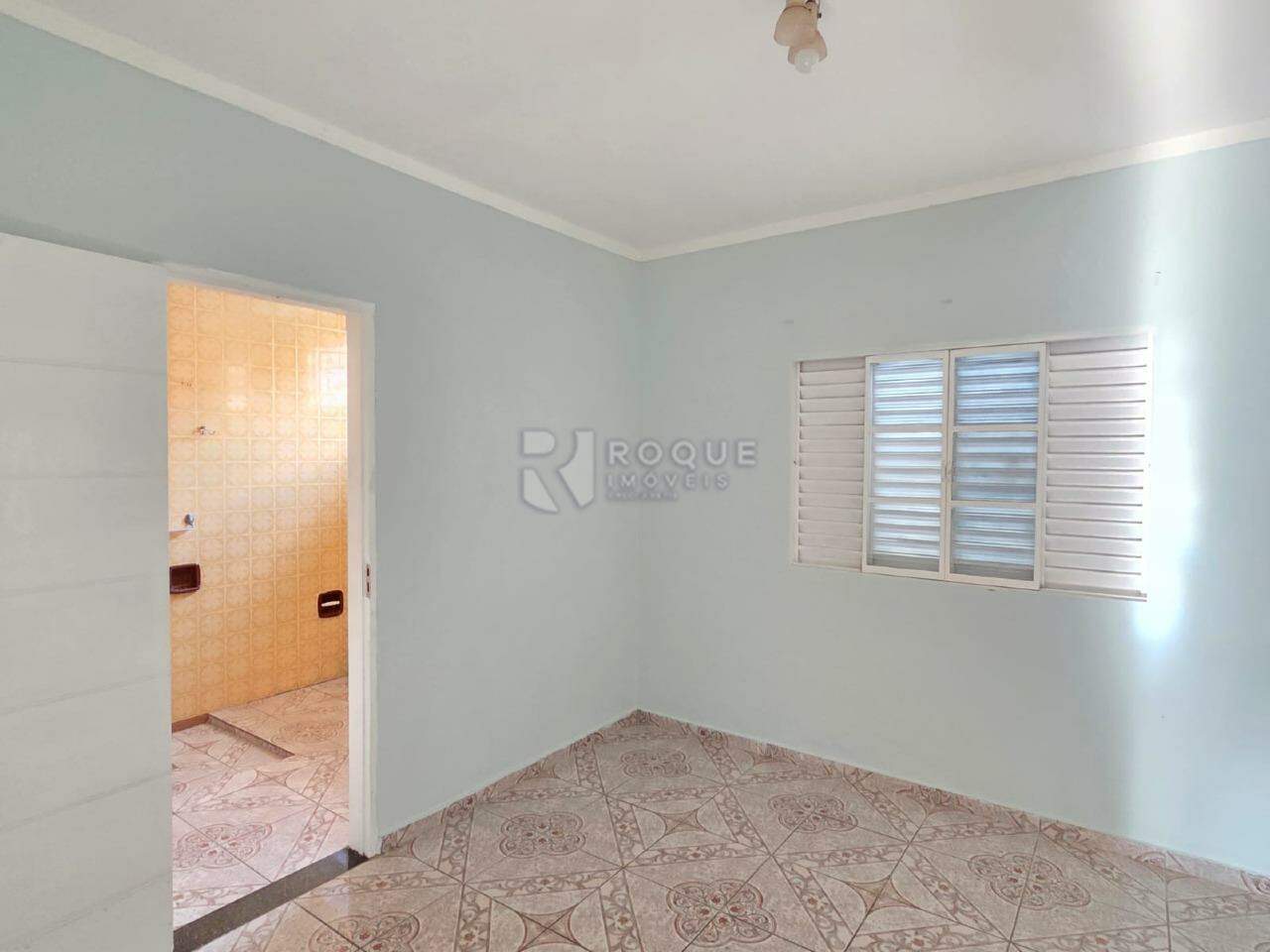 Casa Residencial à venda no bairro Jardim Nova Suiça: Suíte
