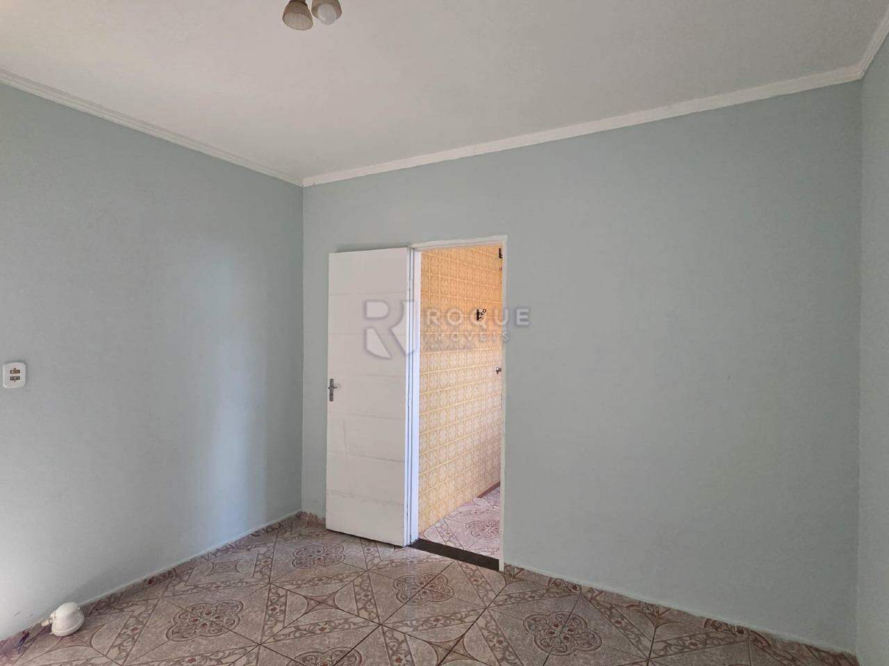 Casa Residencial à venda no bairro Jardim Nova Suiça: Suíte
