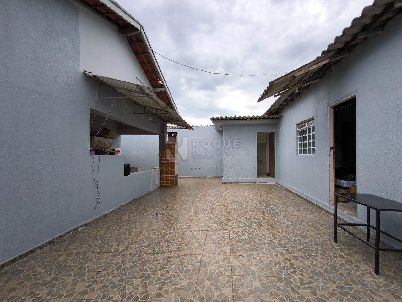 Casa Residencial à venda no bairro Jardim Nova Suiça: QUINTAL