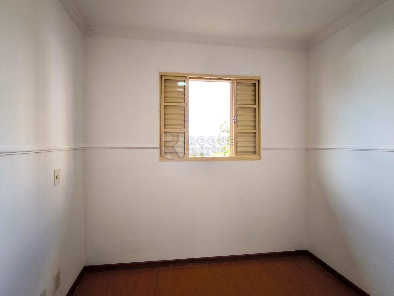 Casa Residencial à venda no bairro Jardim São Roque: DORMITÓRIO