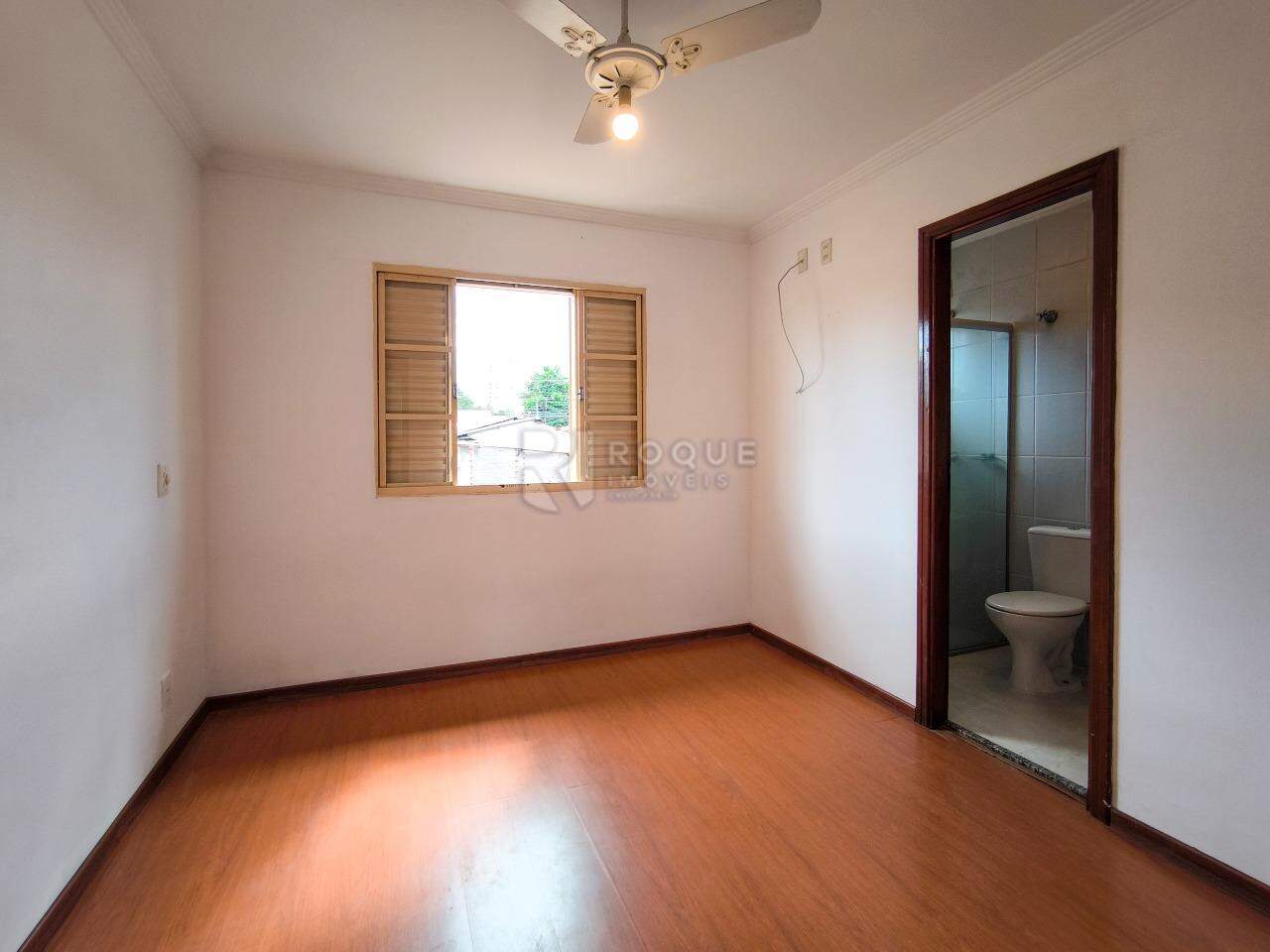 Casa Residencial à venda no bairro Jardim São Roque: SUÍTE 1