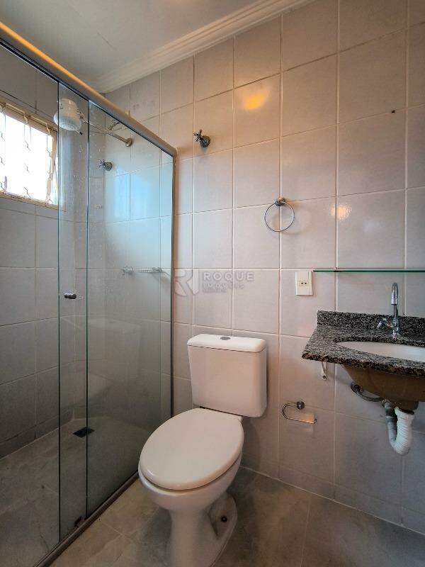Casa Residencial à venda no bairro Jardim São Roque: WC SUÍTE 1