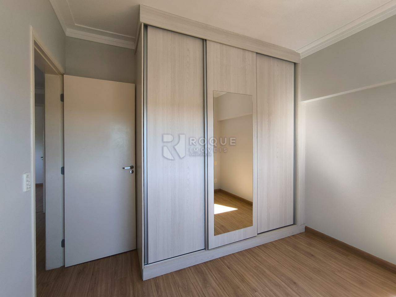 Apartamento à venda no bairro Jardim Santo André: DORMITÓRIO 2
