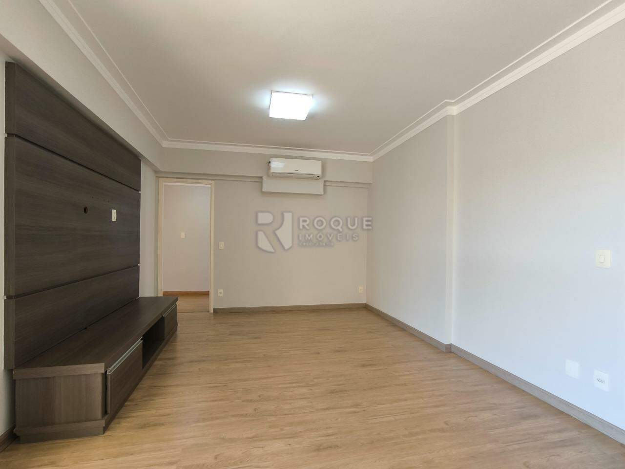 Apartamento à venda no bairro Jardim Santo André: SALA DE ESTAR