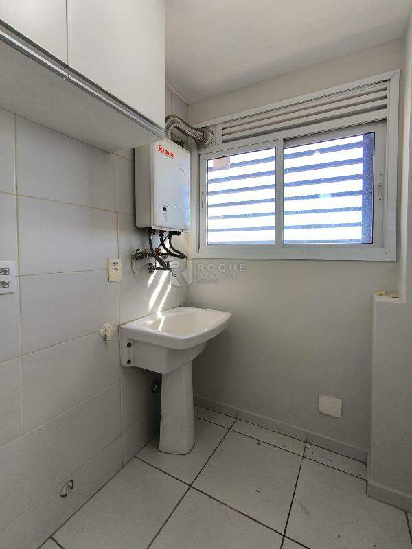 Apartamento à venda no bairro Jardim Santo André: LAVANDERIA