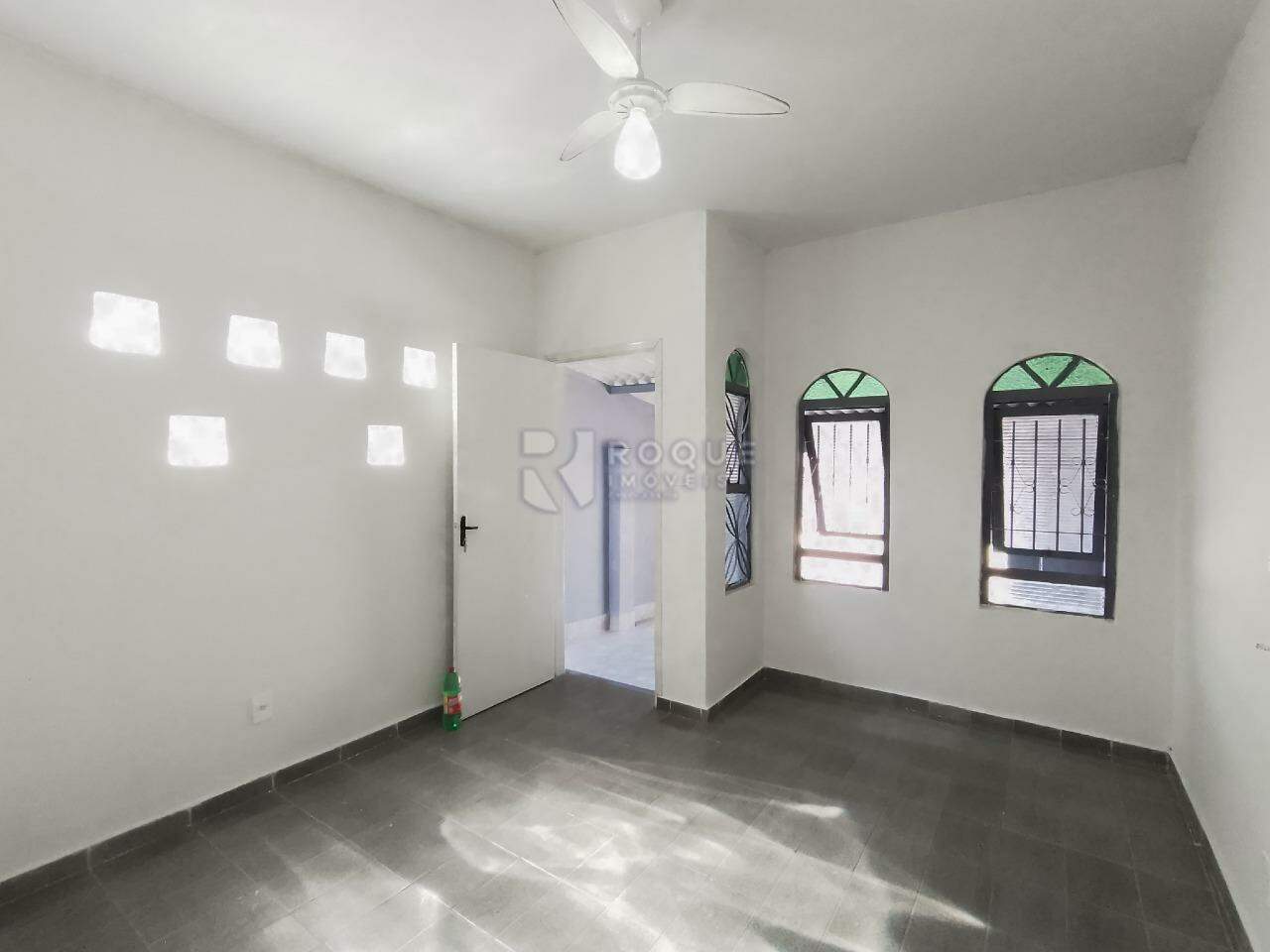 Casa Residencial para aluguel no bairro Jardim Parque Novo Mundo: Sala