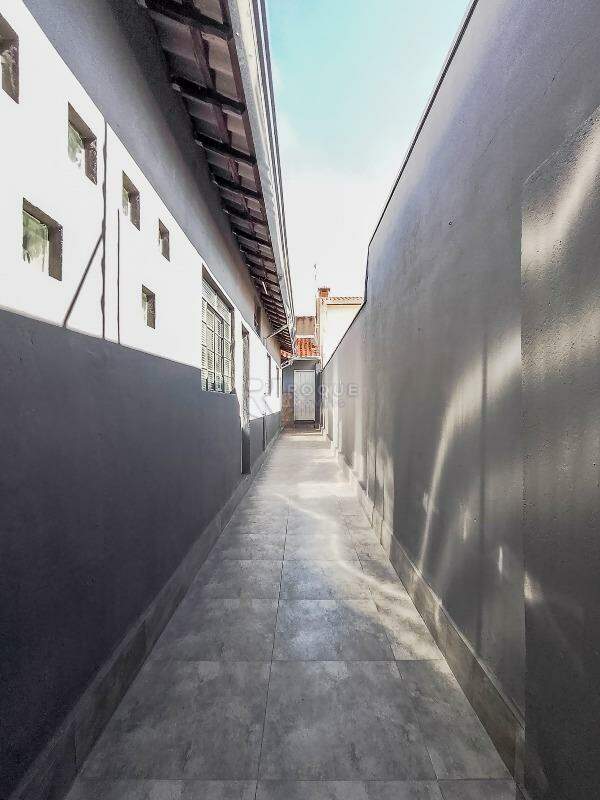 Casa Residencial para aluguel no bairro Jardim Parque Novo Mundo: Corredor externo