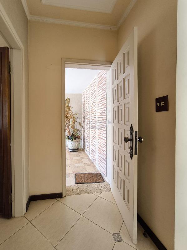 Casa Residencial à venda no bairro Vila Cristovam: HALL DE ENTRADA