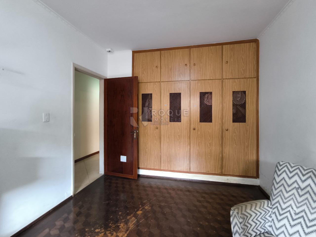 Casa Residencial à venda no bairro Vila Cristovam: DORMITÓRIO 2