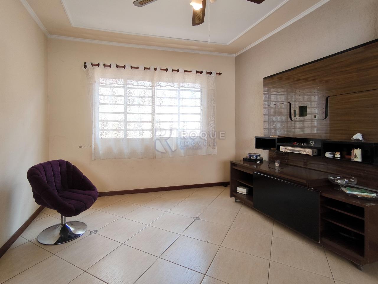 Casa Residencial à venda no bairro Vila Cristovam: SALA DE TV