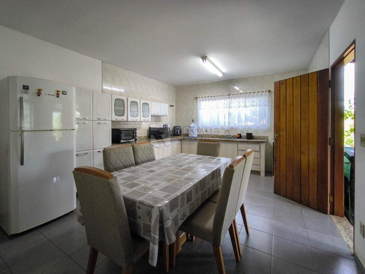 Casa Residencial à venda no bairro Jardim Caieira: COZINHA