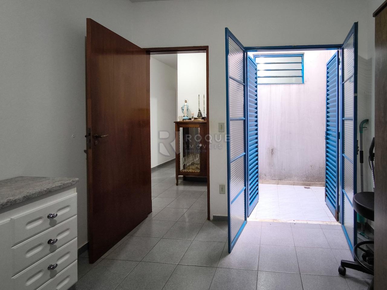 Casa Residencial à venda no bairro Jardim Caieira: DORMITÓRIO