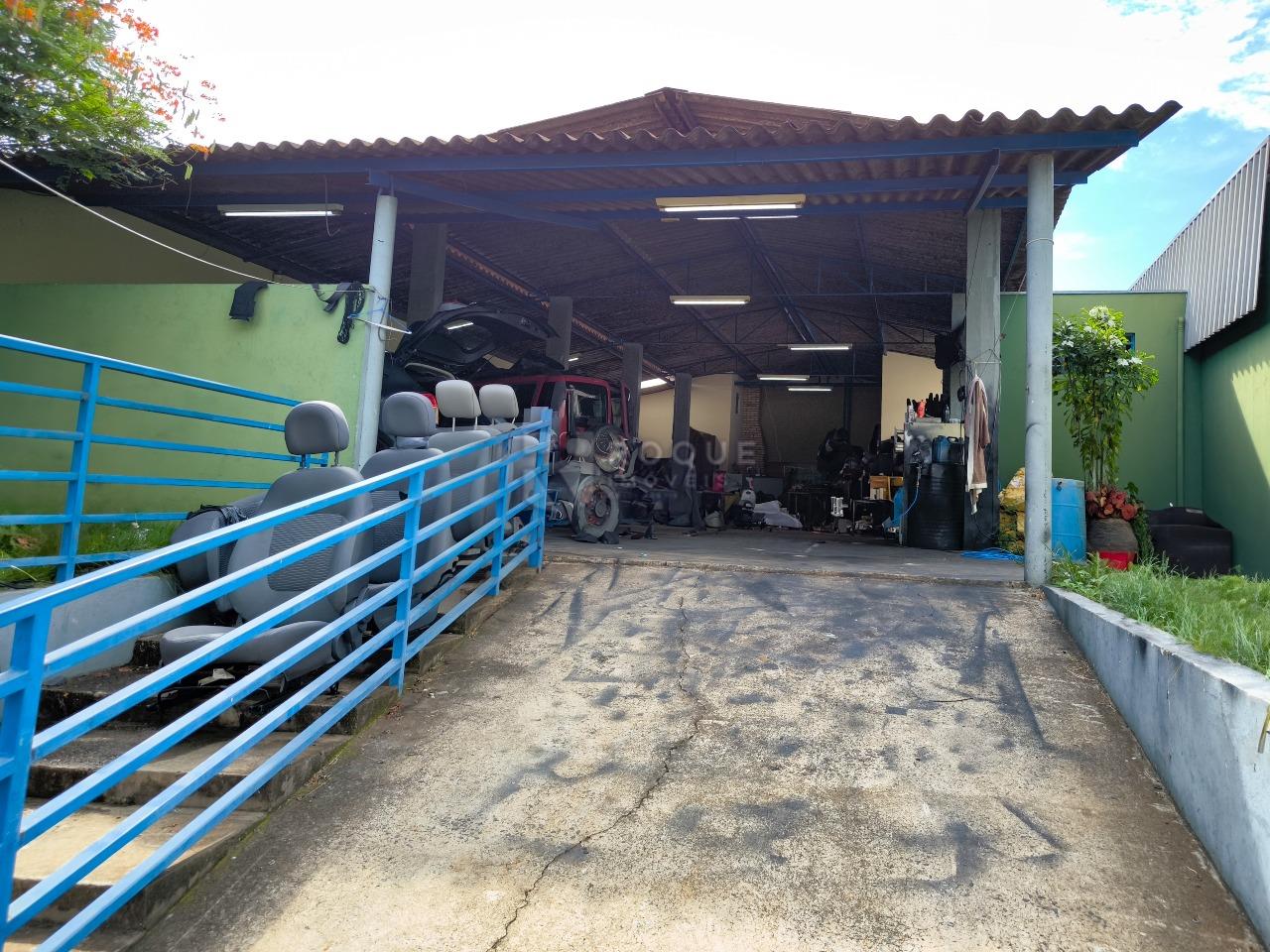 Barracão/Galpão à venda no bairro Jardim Caieira: FRENTE