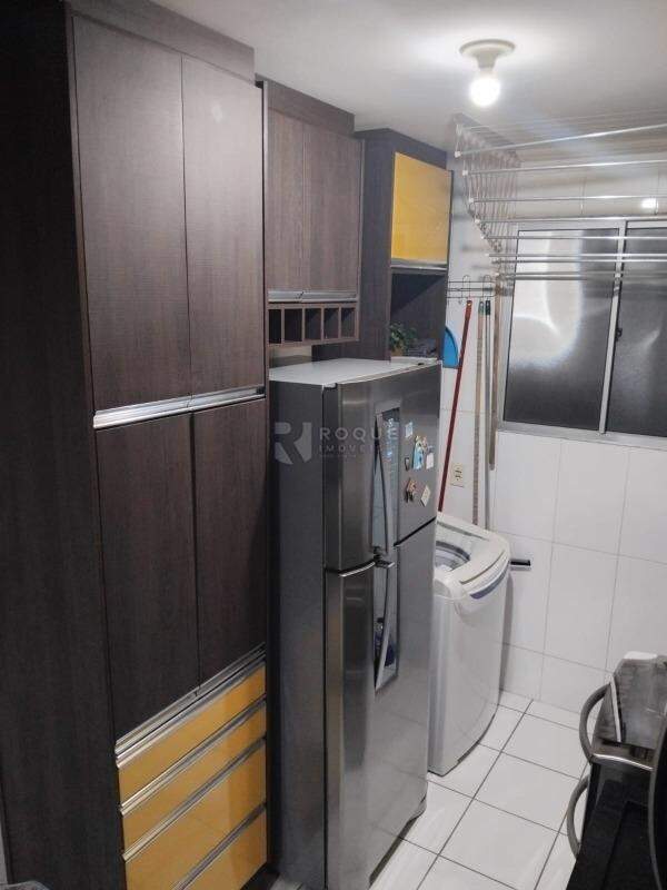 Apartamento à venda no bairro Jardim do Lago: Cozinha / Lavanderia