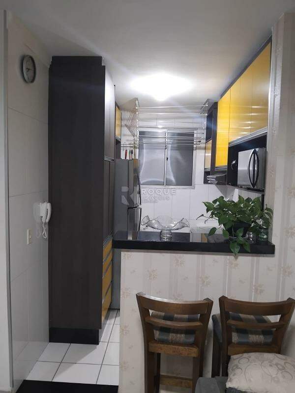 Apartamento à venda no bairro Jardim do Lago: Cozinha
