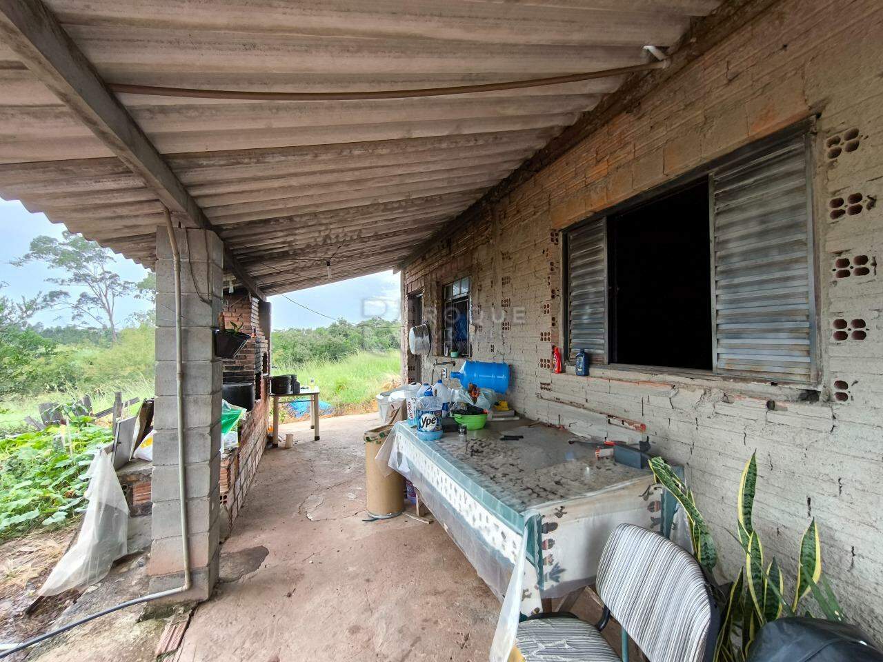Sítio à venda no bairro Bairro do Pinhal: ÁREA DE SERVIÇO