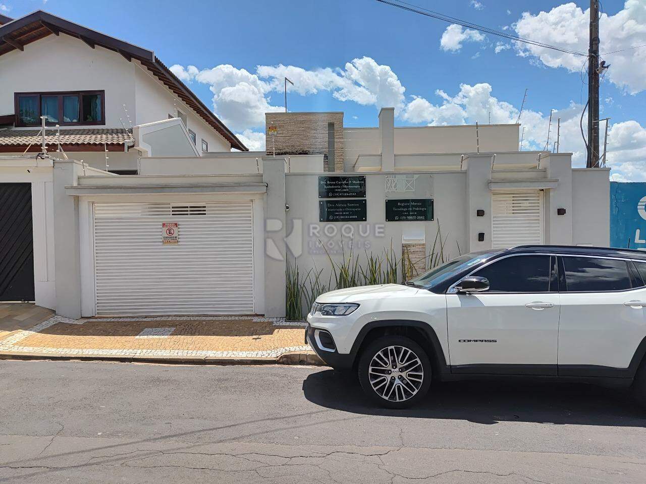 Salas/Conjuntos para aluguel no bairro Vila Cristovam: Fachada
