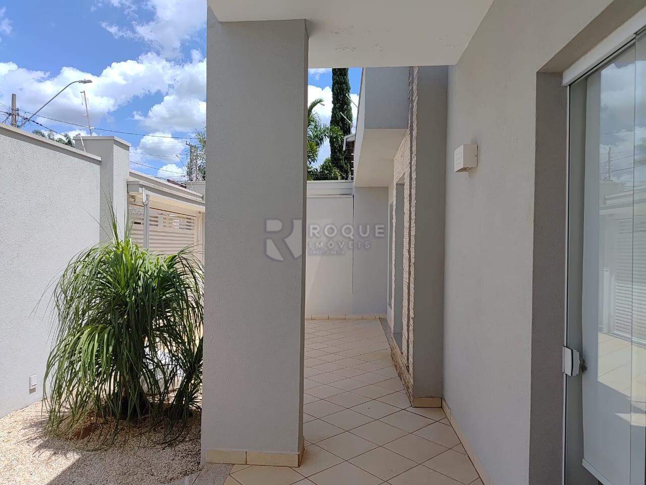 Salas/Conjuntos para aluguel no bairro Vila Cristovam: Hall de entrada