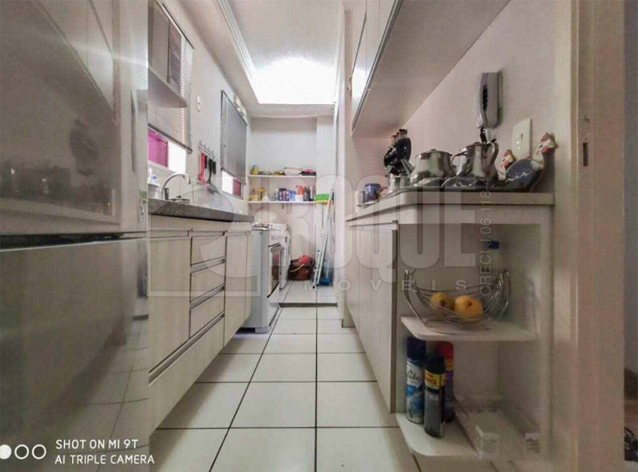 Apartamento para aluguel no bairro Jardim Parque Novo Mundo: Cozinha