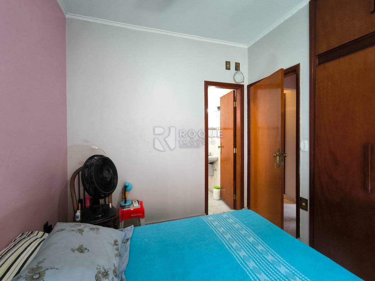 Casa Residencial à venda no bairro Jardim Santa Cecília: SUÍTE