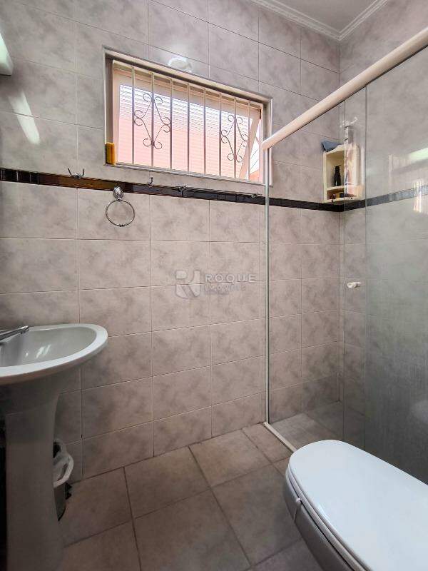 Casa Residencial à venda no bairro Jardim Santa Cecília: BANHEIRO SOCIAL