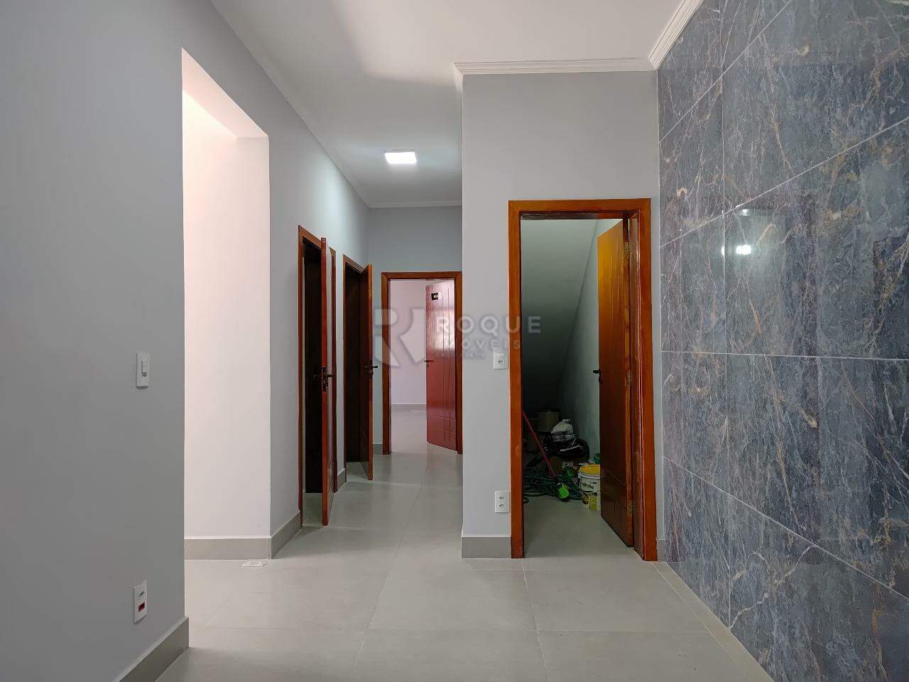 Salas/Conjuntos para aluguel no bairro Boa Vista: Hall