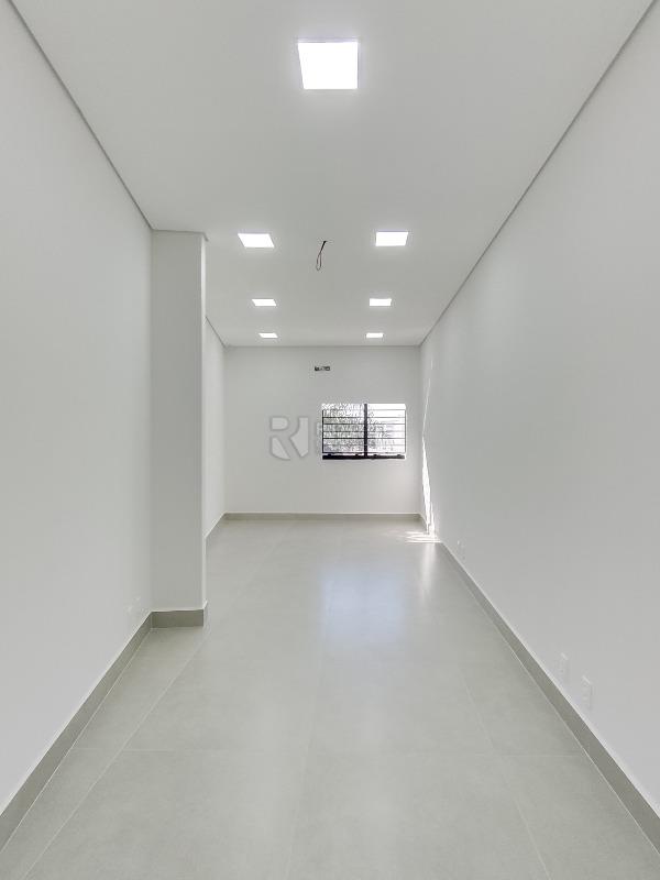 Salas/Conjuntos para aluguel no bairro Graminha: Sala 32